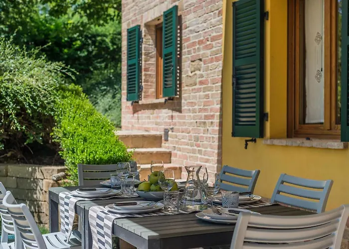 빌라 Design 페르기네 발수가나